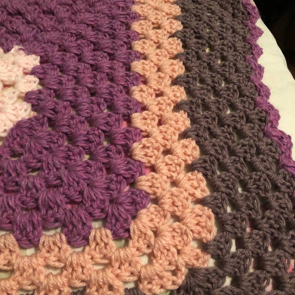 Knitted blanket - Picture 4 of 4